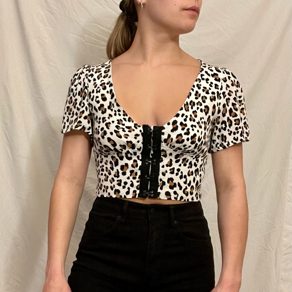 Cheetah print crop top